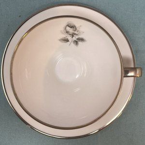 Remembrance Platinumtrim Flat Tea Cup & Saucer Set Bavaria Germany Discontinued